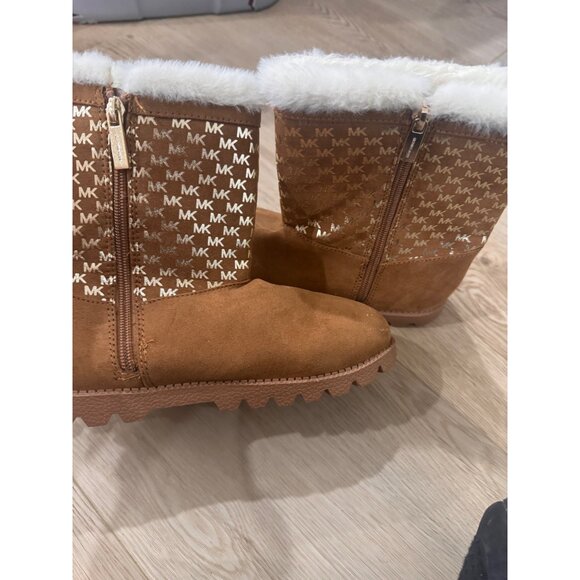 Michael Kors Womens Shearling-Lined Faux Suede Boots Size 4 With MK Monogram - Picture 4 of 5